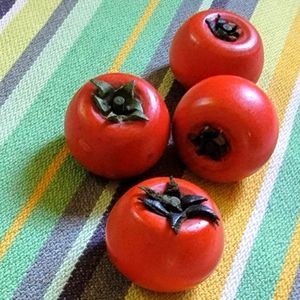 S/4 Vintage Wooden "Cherry 🍅s"